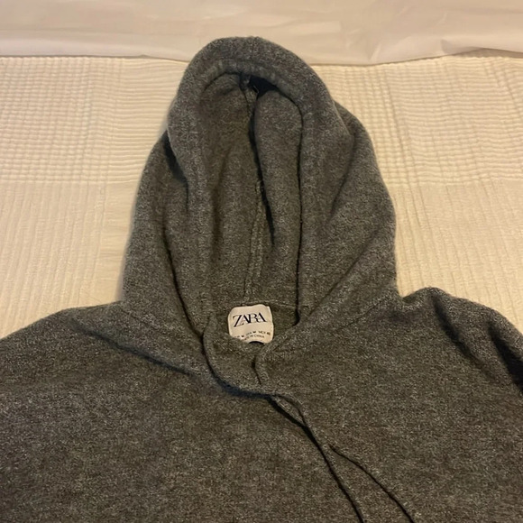 Zara hoodie - Picture 2 of 6